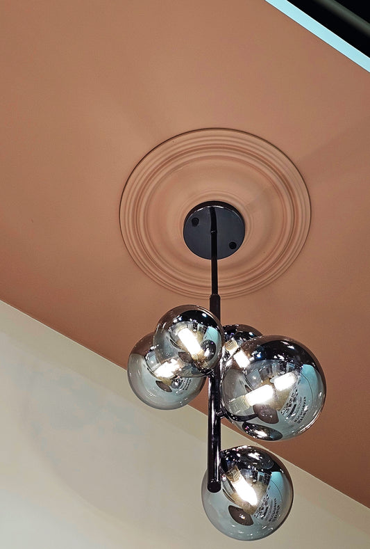 B3030 Mardom Decor rozeta – zdjęcie w aranżacji (producent Mardom Decor)