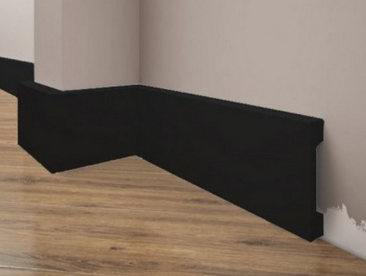 LPC-28 Czarna Creativa listwa przypodłogowa RAL 9005