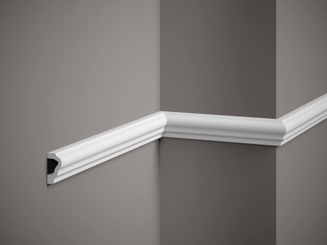 Listwa ścienna Mardom Decor MD255 do ramek ze sztukaterii w salonie