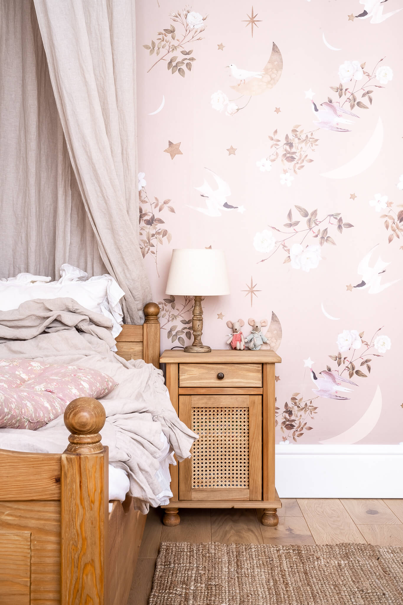 MD020P Mardom Decor listwa przypodłogowa – zdjęcie w aranżacji (producent Mardom Decor)