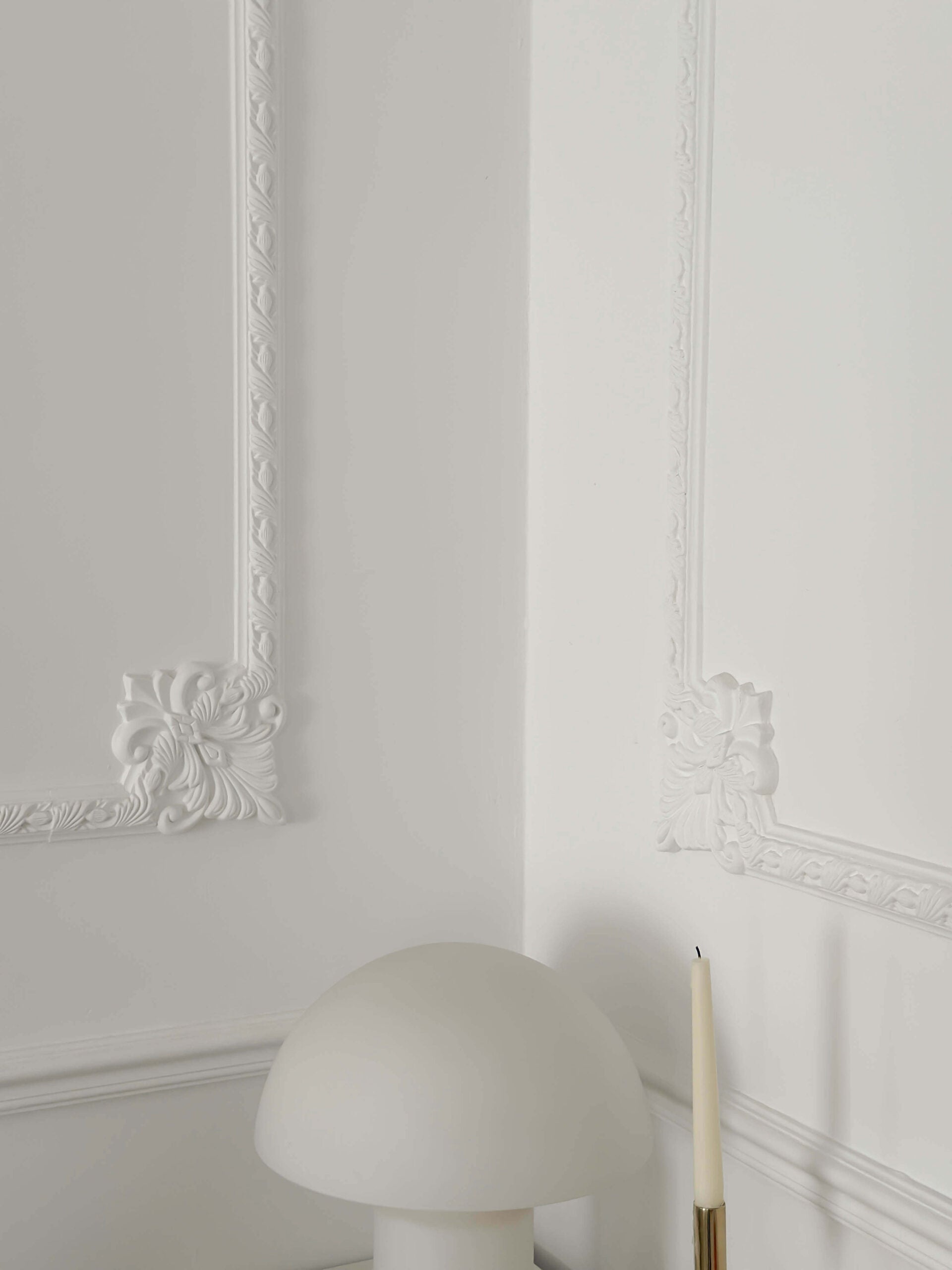 MDC258-13 Mardom Decor narożnik do listew – zdjęcie w aranżacji (producent Mardom Decor)