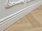 MD095P Mardom Decor listwa przypodłogowa – zdjęcie w aranżacji (producent Mardom Decor)