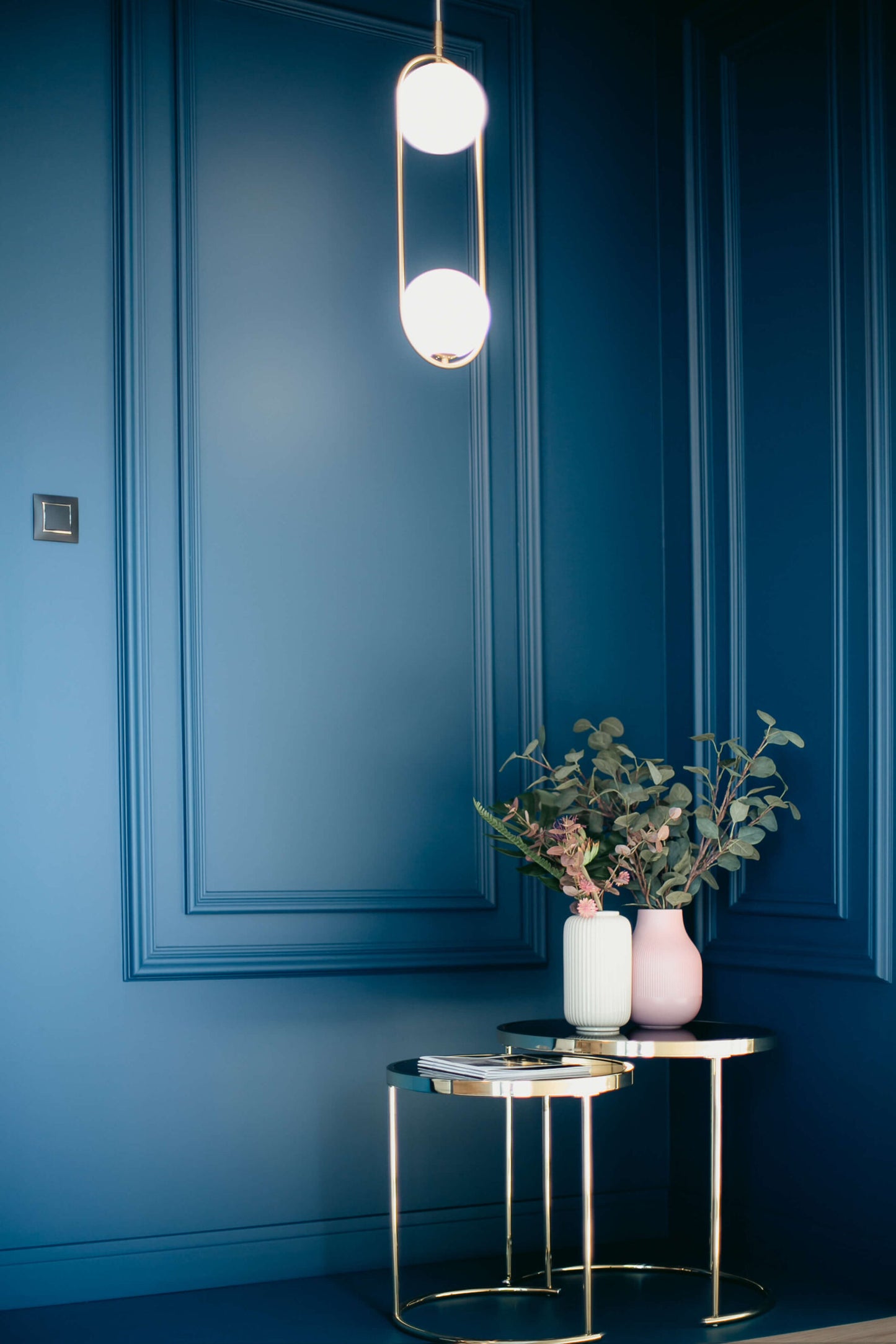 MD356 Mardom Decor listwa przypodłogowa – zdjęcie w aranżacji (producent Mardom Decor)